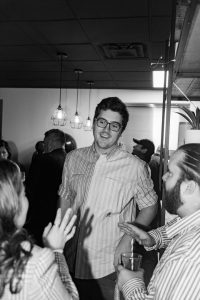 erod-agence-creative-20-ans-discussion-evenement-noir-et-blanc